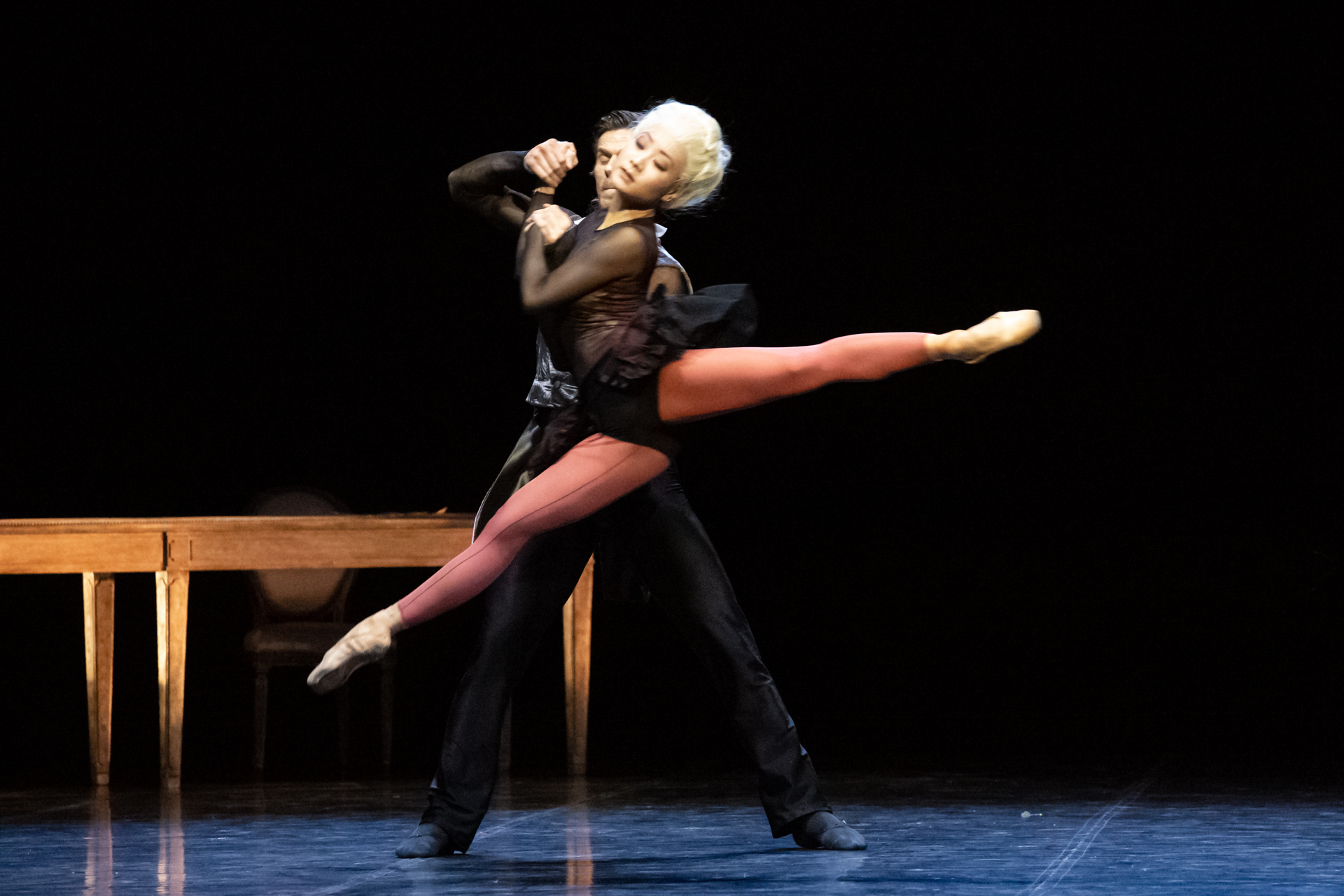 Torna in scena “Le relazioni pericolose”, la coreografia di Davide Bombana con il Corpo di ballo, l’Orchestra e il Coro della Fodazione Teatro Massimo